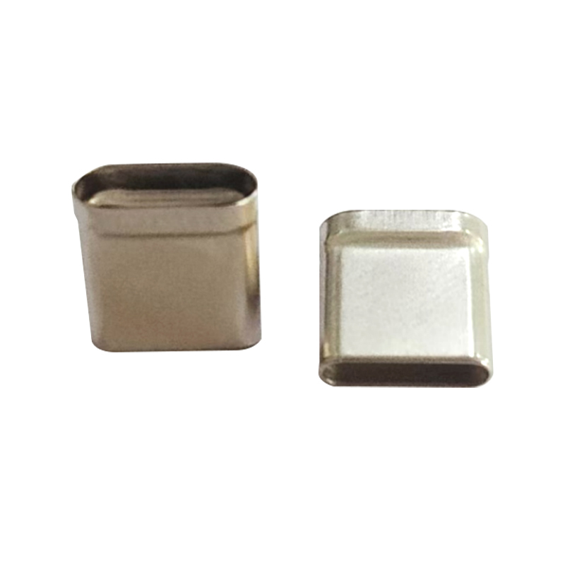 How does a stainless steel housing enhance the durability and reliability of a Type-C female socket while ensuring long-term plug-in/out performance?